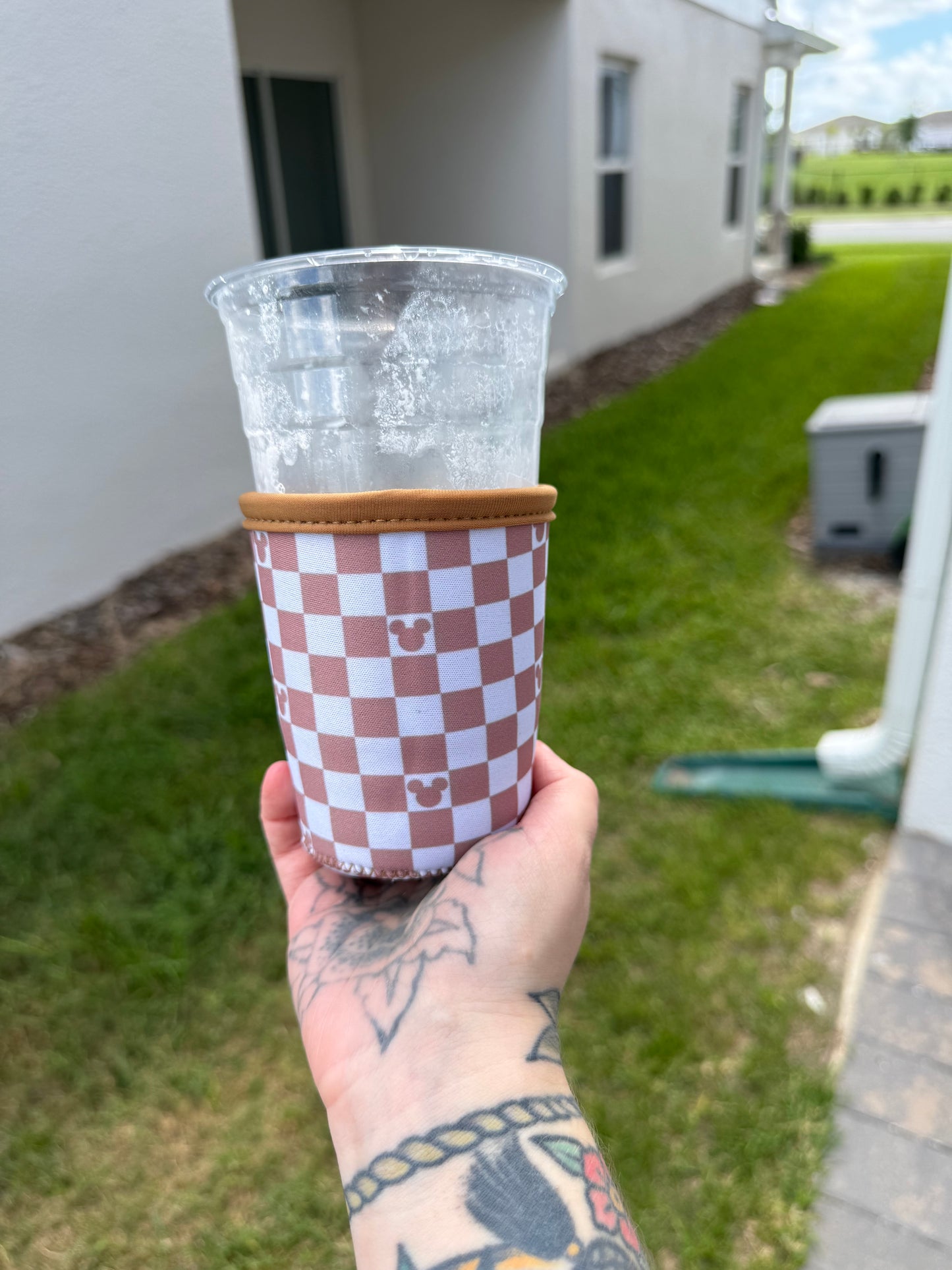 Checker Cup Cover (Brown or Black)